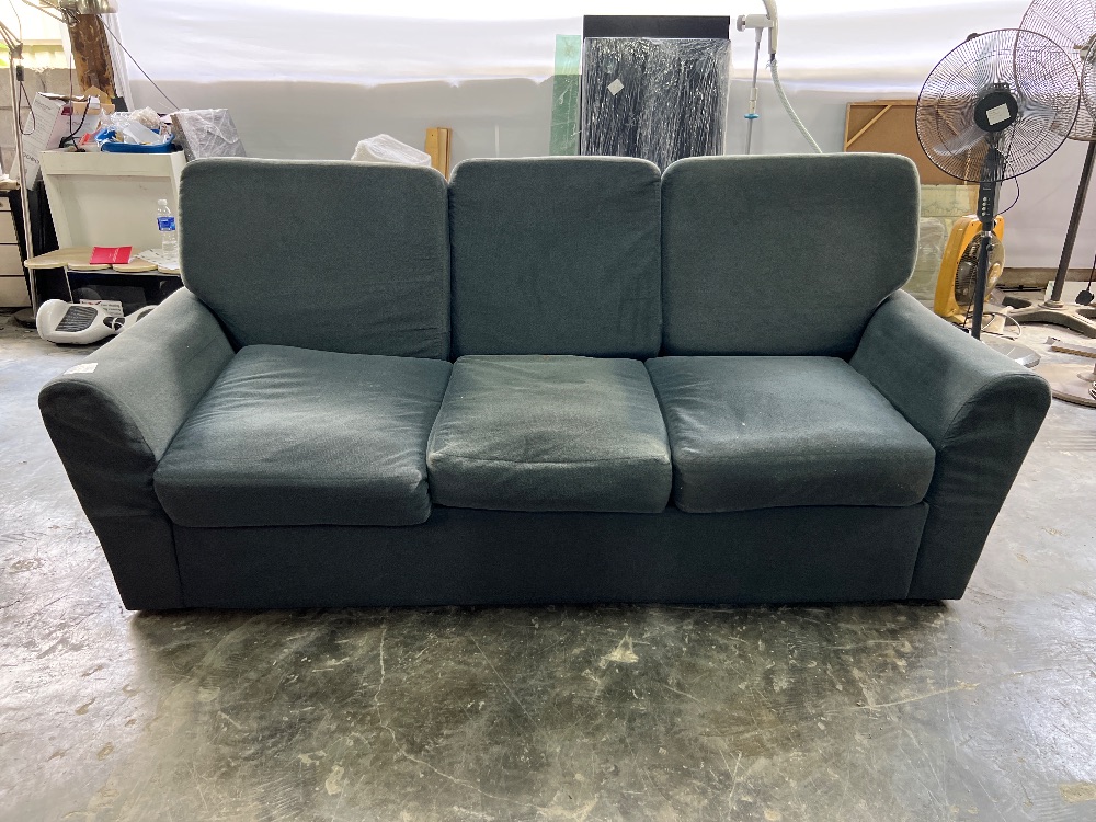 3Seater Fabric Sofa Grey Colour / Sofa Fabrik 3 Tempat Duduk Warna