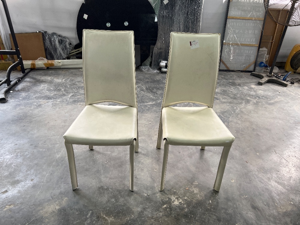 Leather White Colour Dining Chair / Kerusi Makan Warna Putih Kulit ...