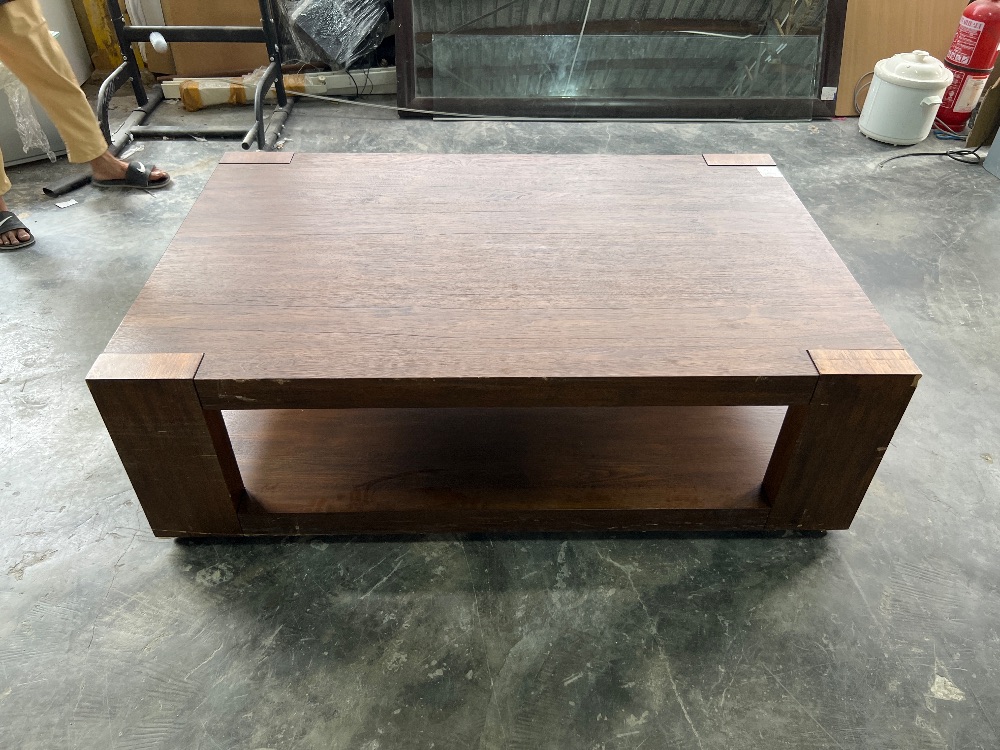 Solid Wood Square Coffee Table Brown Colour / Meja Kopi Persegi Kayu Pejal Warna Coklat