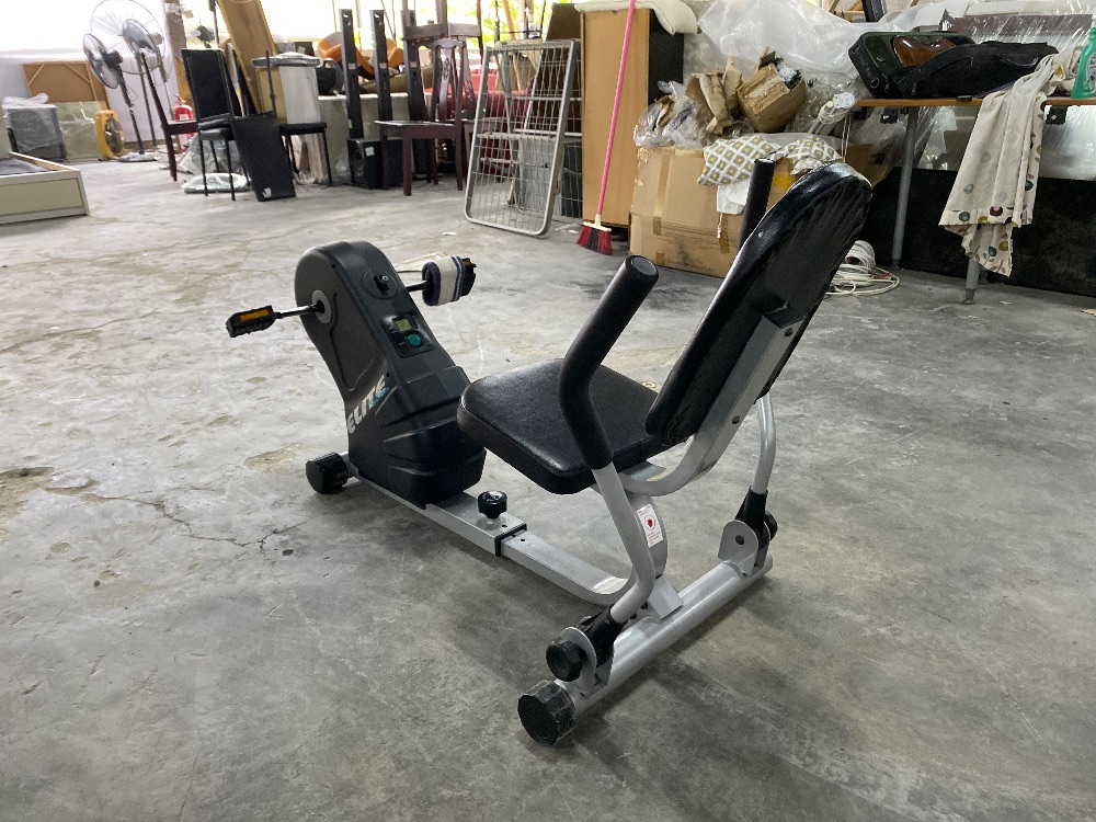 Recumbent Exercise Bike with Arm Exerciser / Basikal Senaman Berbaring