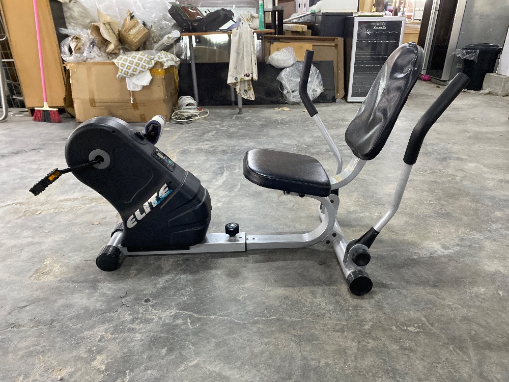 Recumbent Exercise Bike with Arm Exerciser / Basikal Senaman Berbaring