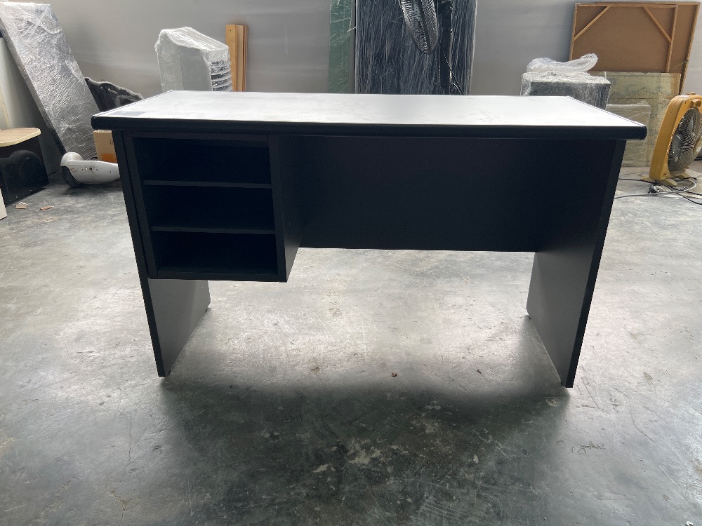 Wooden Office Table Grey Colour / Meja Pejabat Kayu Warna Kelabu