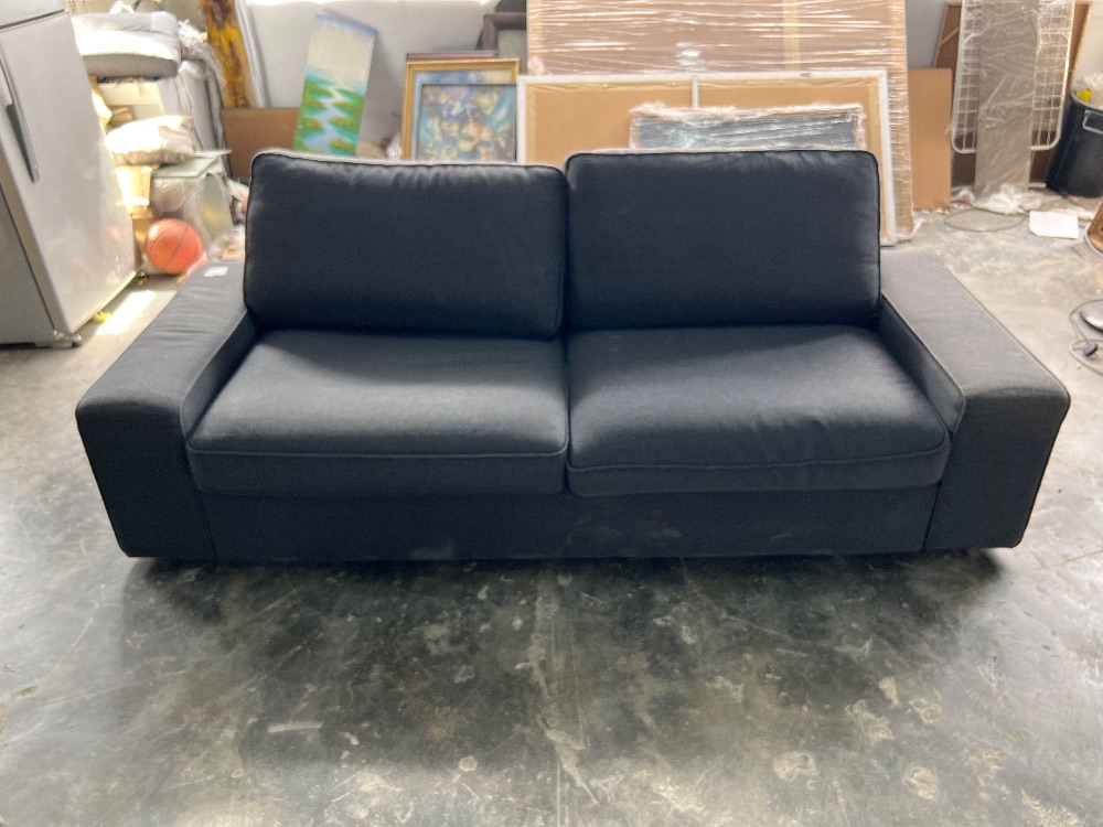 IKEA Kivik 3 Seater Sofa Dark Grey Fabric / IKEA Kivik Sofa 3 Tempat