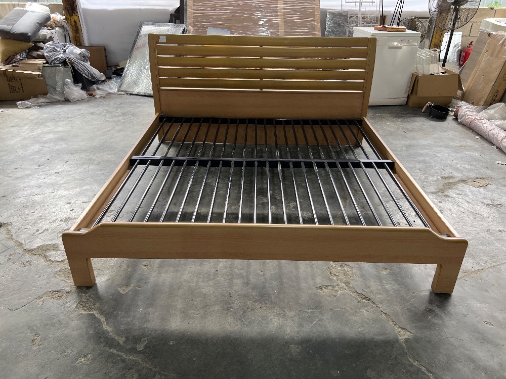 Wooden King Bed Frame with Headboard / Rangka Katil King Kayu dengan Kepala Katil Unearth Store