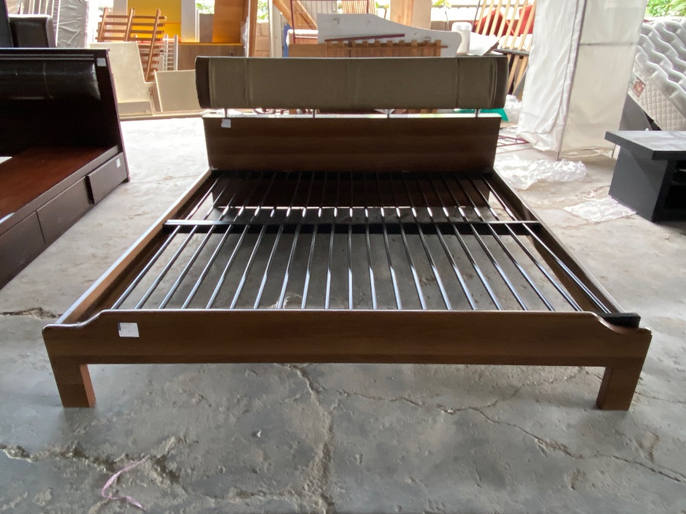 Leather King Size Bed Frame Dark Brown Colour / Rangka Katil Saiz King