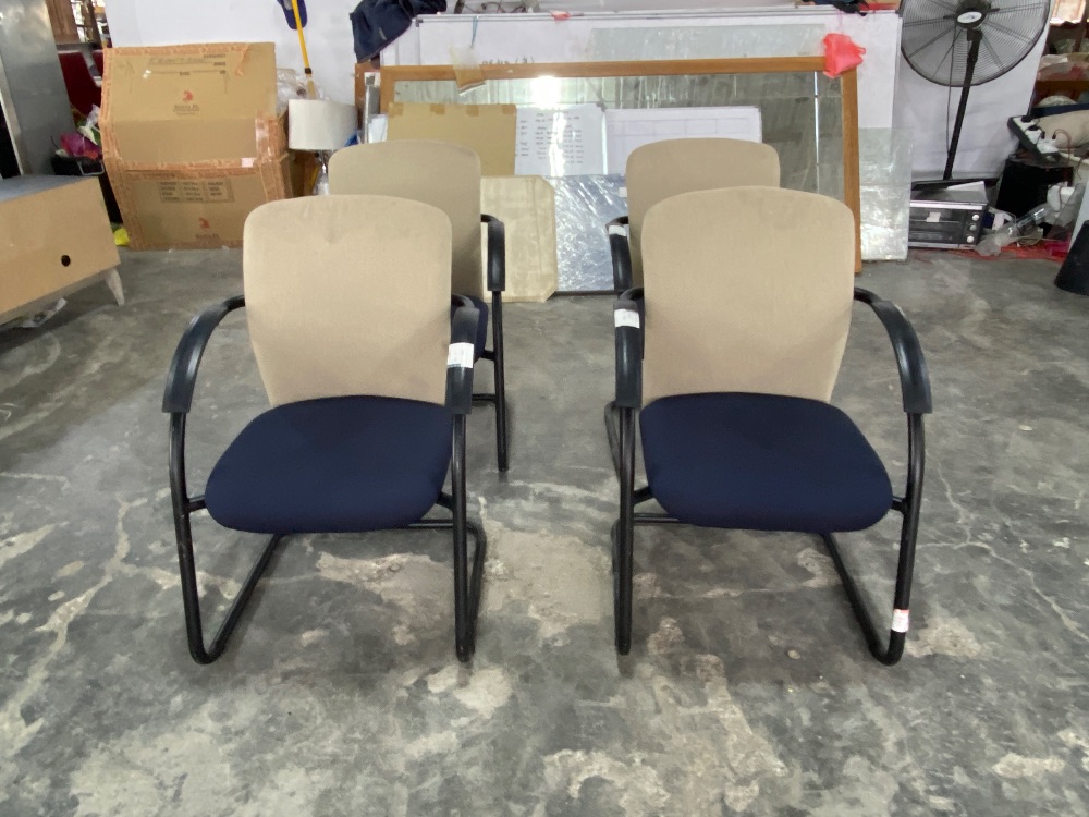 Fabric Office Chair With Iron Frame / Kerusi Pejabat Fabrik Dengan ...