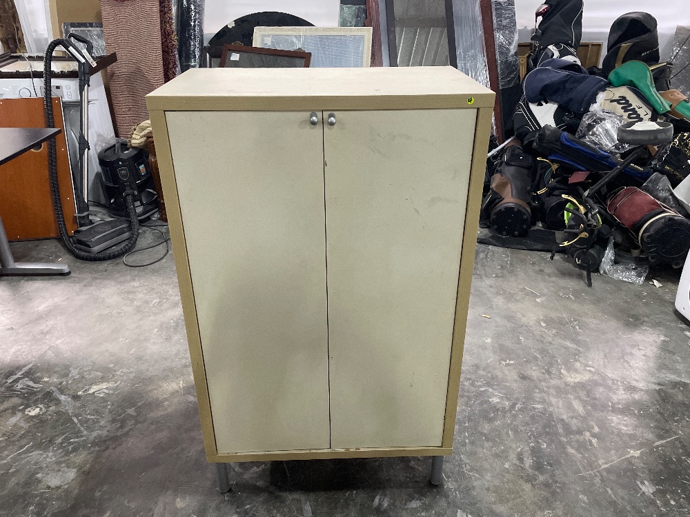 Wooden 2-Doors Cabinet White Colour / Kabinet Kayu 2 Pintu Warna Putih