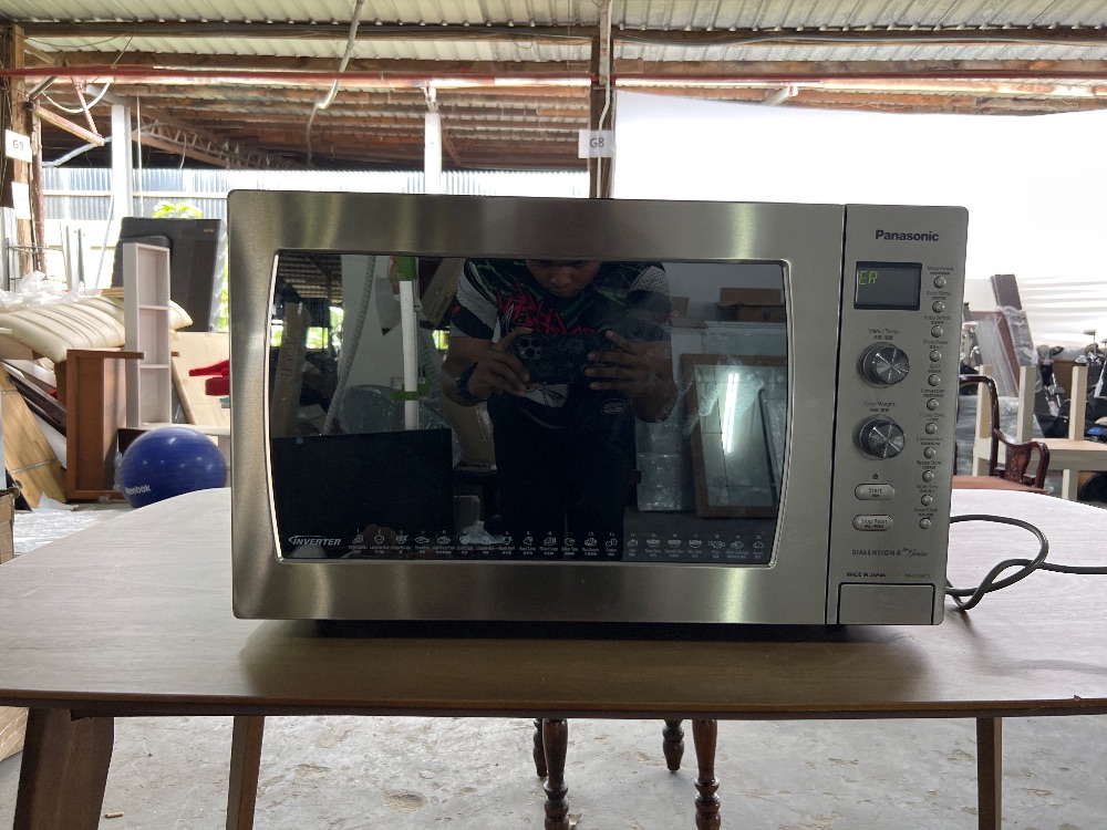 PANASONIC Inverter Convection Microwave Model NNCD997S / Gelombang