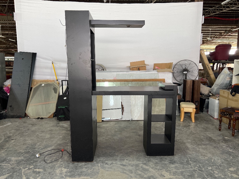 Modern Black Wooden Bar Table with Display Shelf & Light / Meja Bar