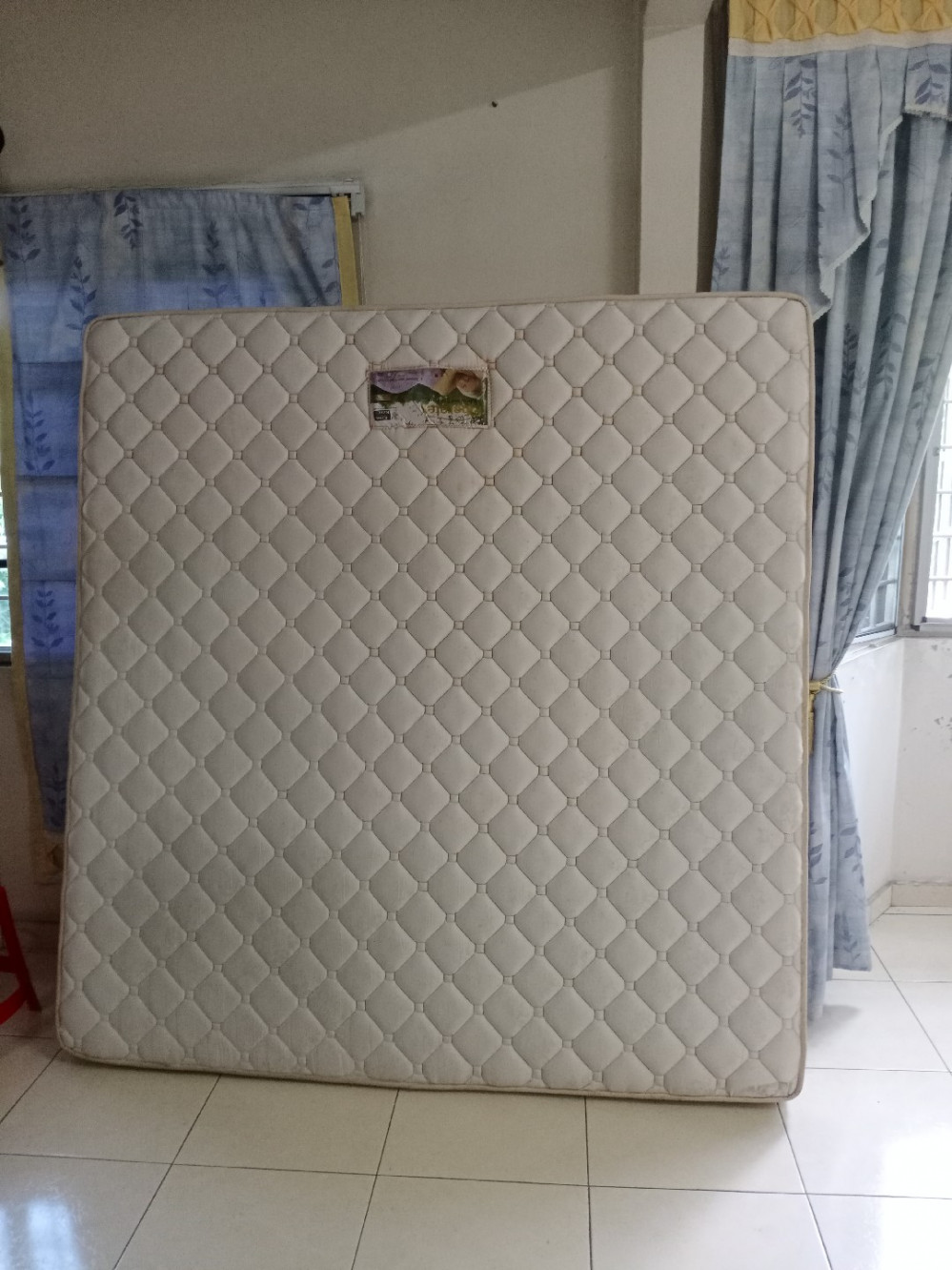 king mattress Unearth Store