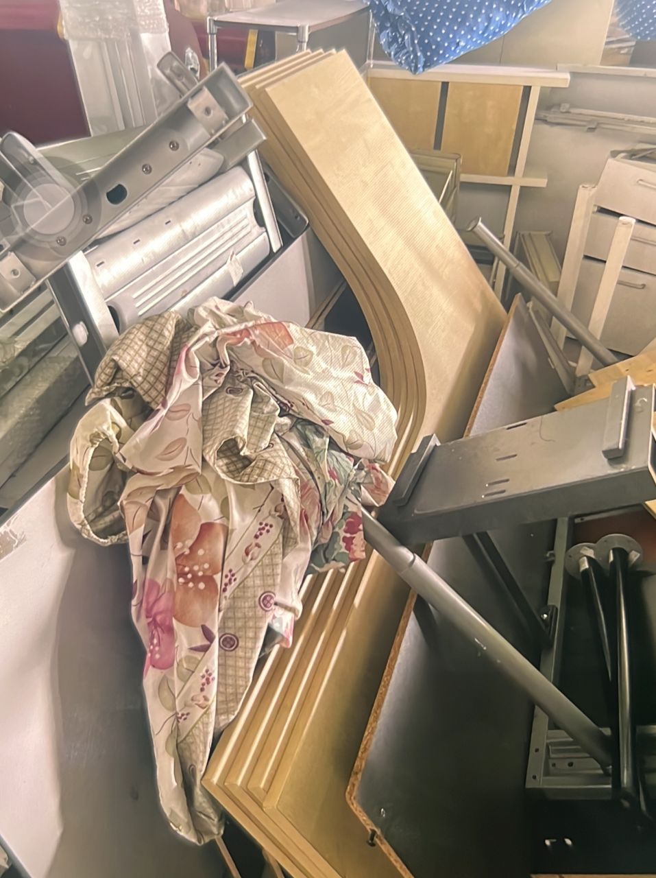 l shape office table - Unearth Store