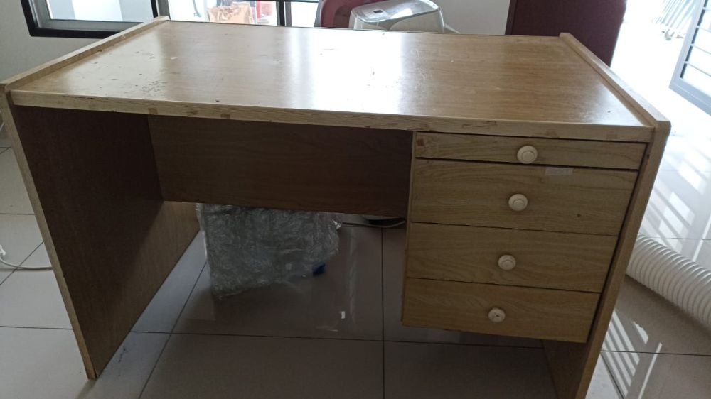 Wooden Office Desk - Unearth Store