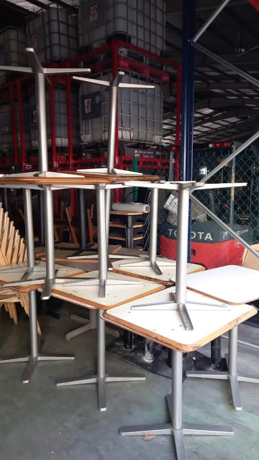 White colour table - Unearth Store