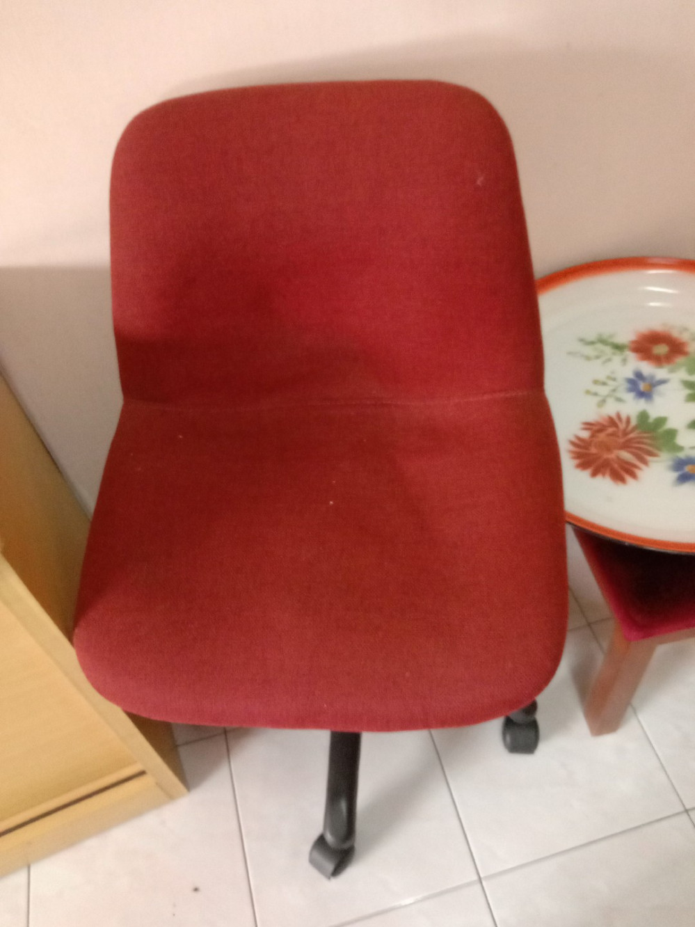 Red Office Chair - Unearth Store