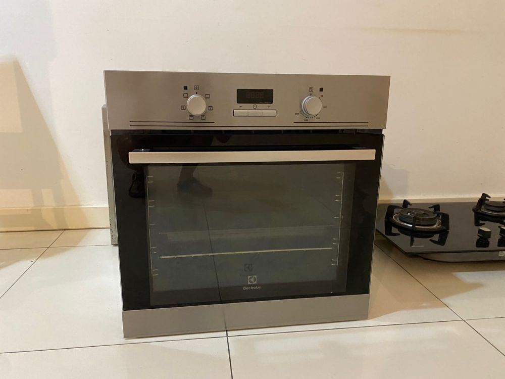 Electrolux Built-in Oven - Unearth Store